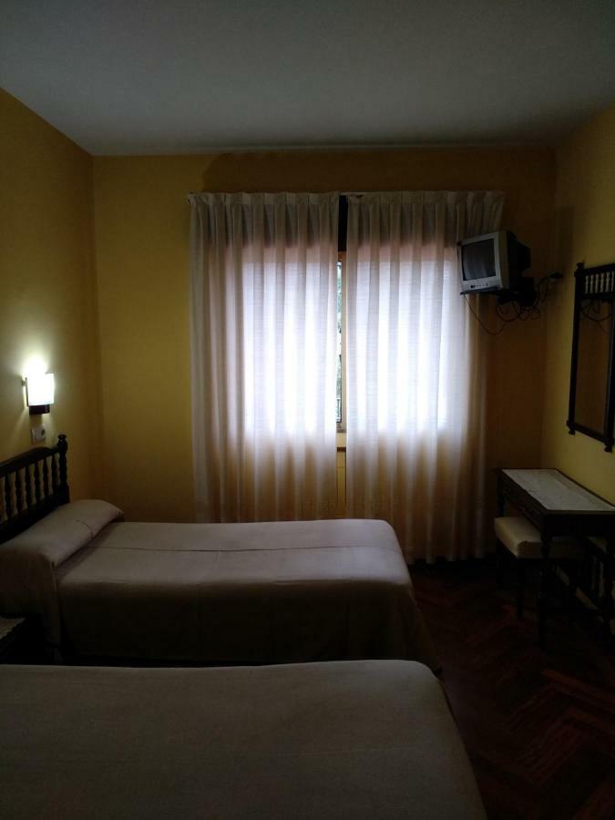 Hotel Corinto Pontevedra Extérieur photo